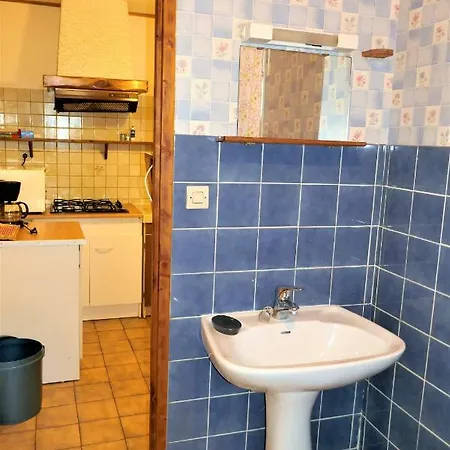 Du Reucy Apartment